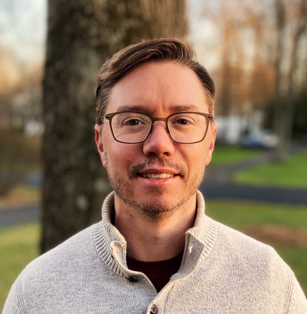 headshot of Steven Bowles