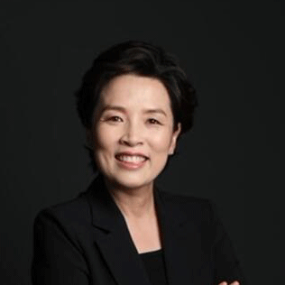 headshot of Sun Min Lee